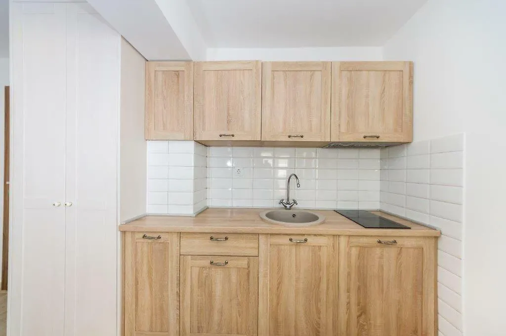 Apartmani Paradise Petrčane 0*,